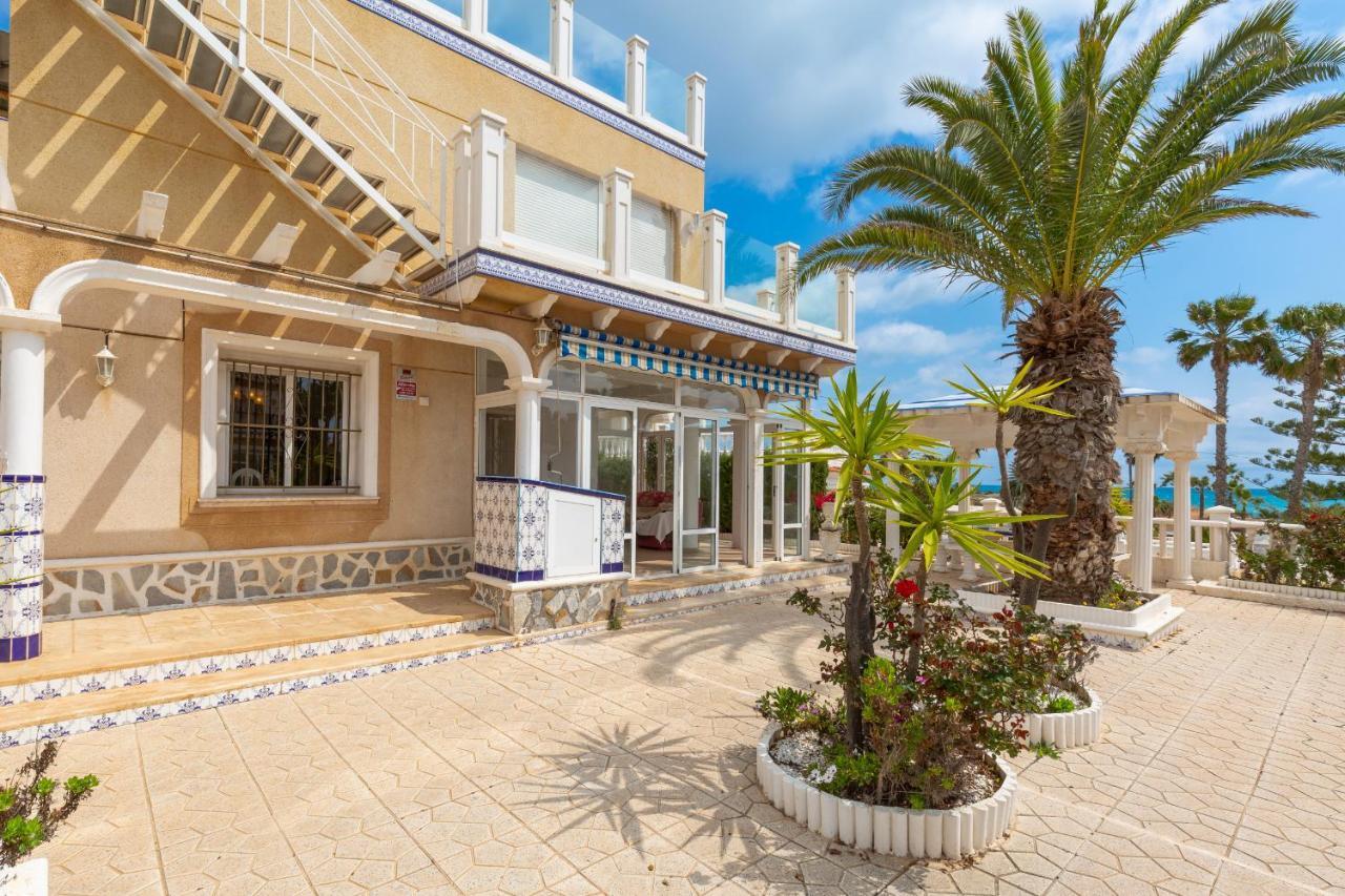 Fidalsa Grand Mediterranean Beachfront Villa Playa Flamenca Eksteriør billede