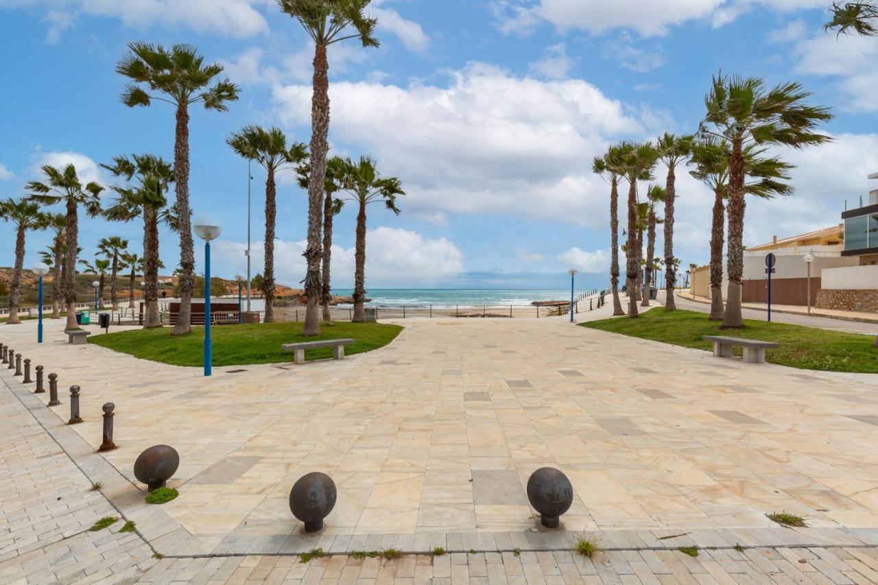 Fidalsa Grand Mediterranean Beachfront Villa Playa Flamenca Eksteriør billede