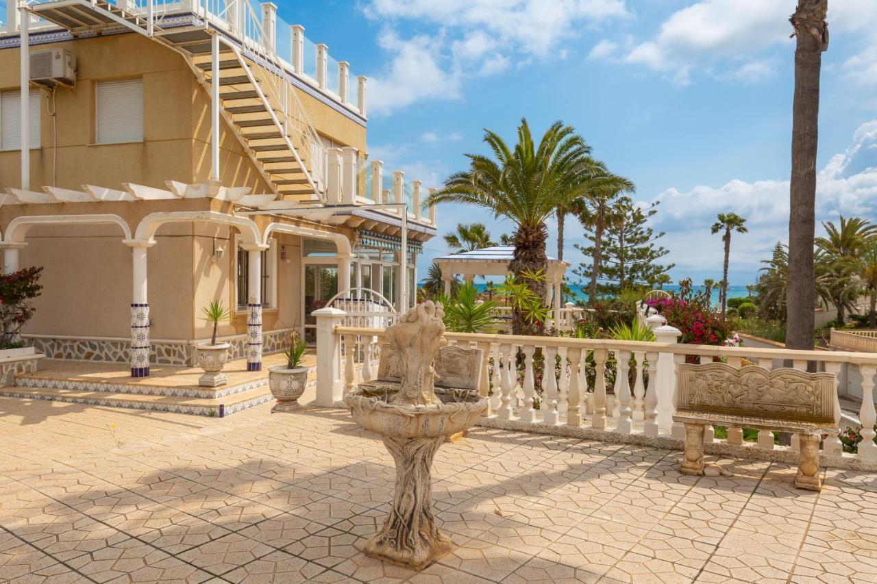 Fidalsa Grand Mediterranean Beachfront Villa Playa Flamenca Eksteriør billede