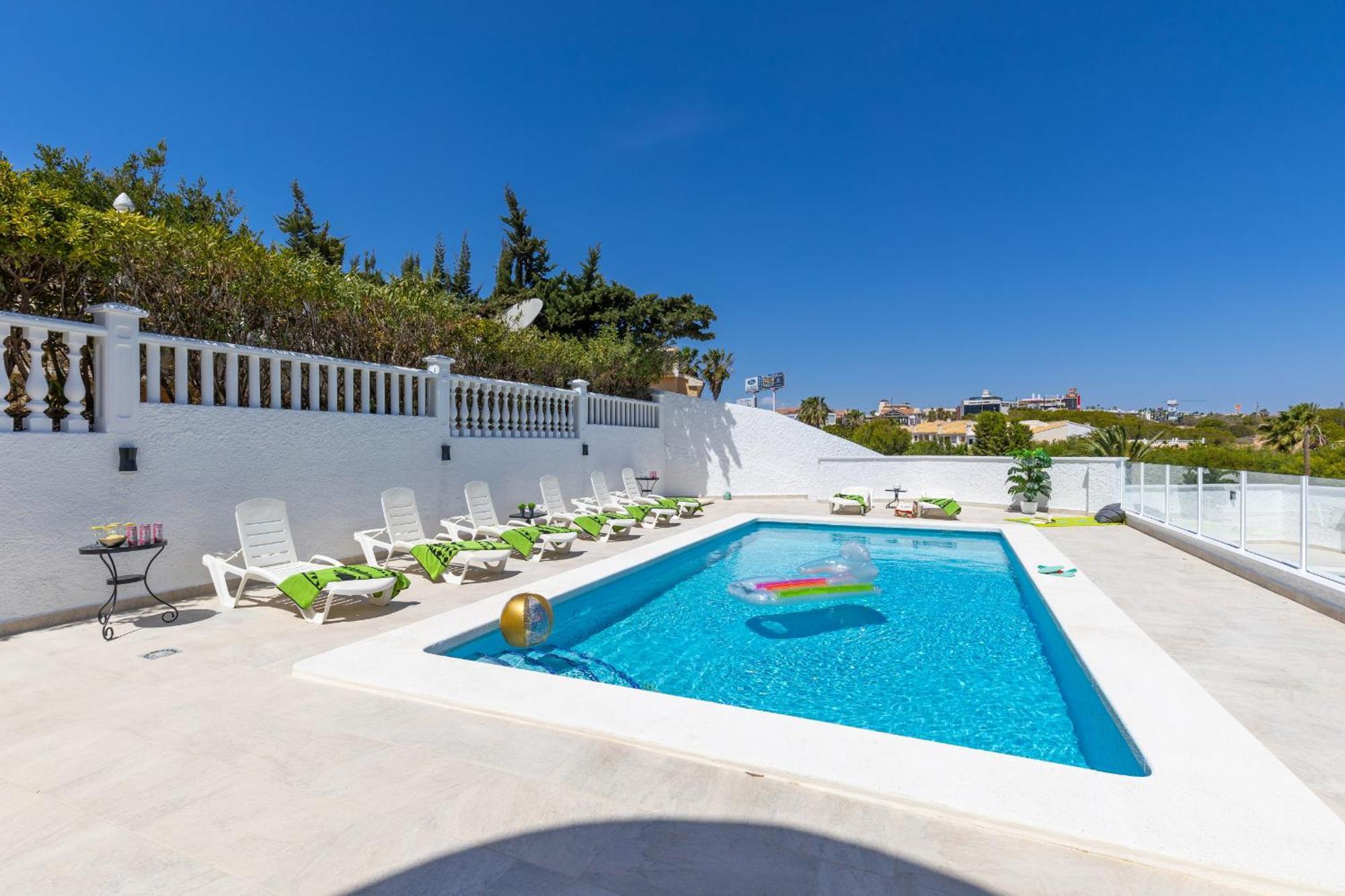 Fidalsa Grand Mediterranean Beachfront Villa Playa Flamenca Eksteriør billede