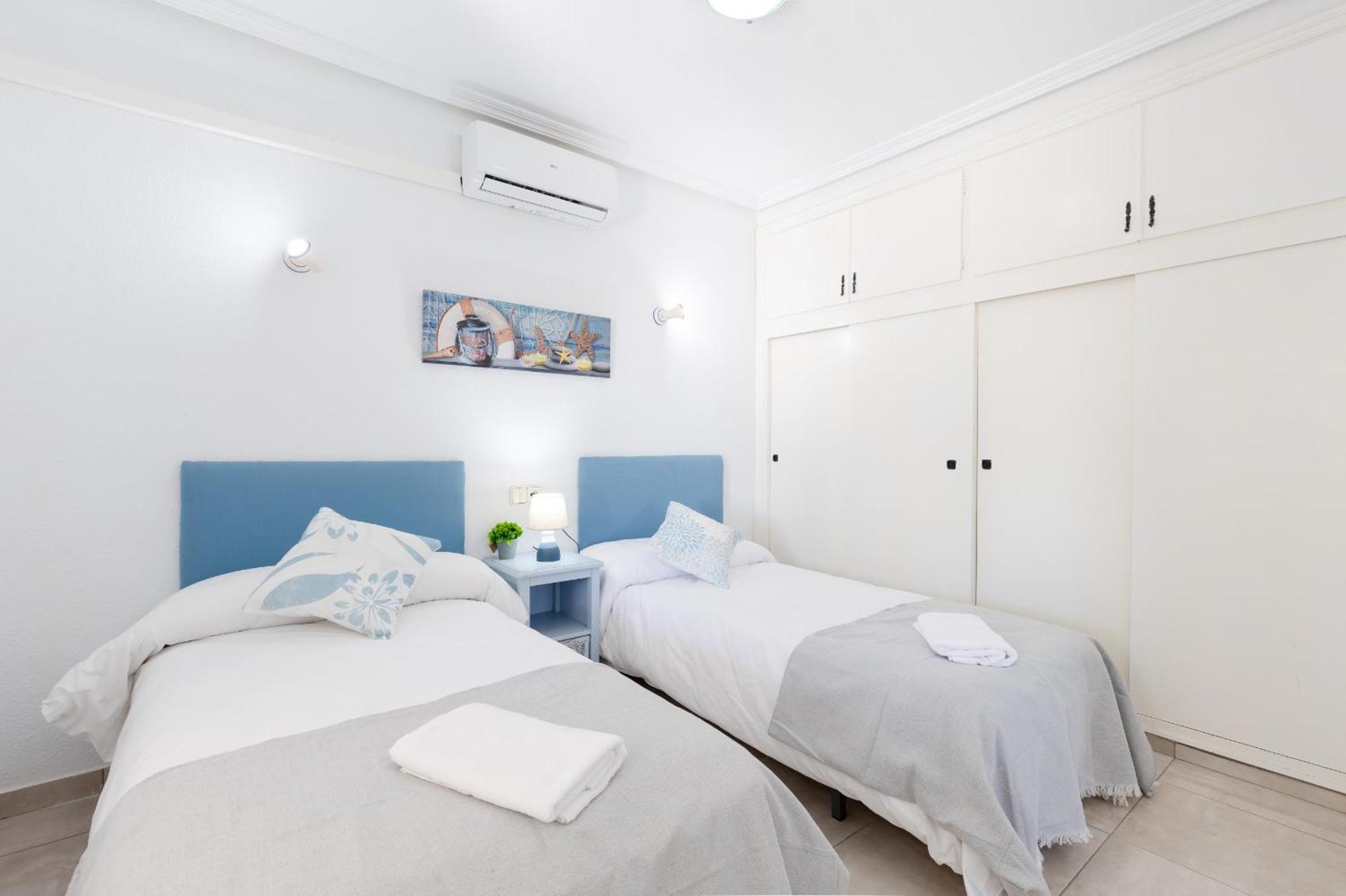 Fidalsa Grand Mediterranean Beachfront Villa Playa Flamenca Eksteriør billede
